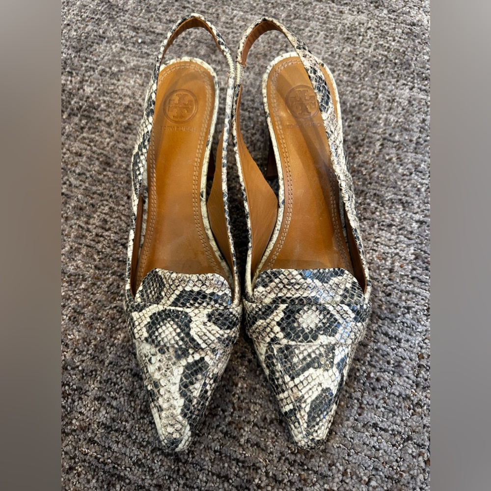 Tory Burch slingback worn a handful of times! Great used condition